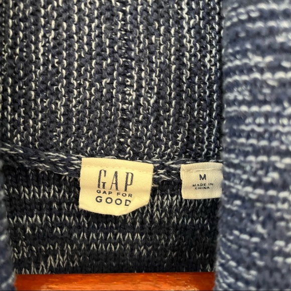 GAP Sleeveless Cadigan Size M - Picture 12 of 12